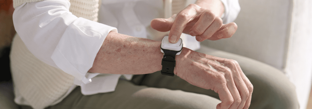 Bracelet senior – BRACELET ANTI-CHUTE POUR PERSONNES ÂGÉES (SEO)